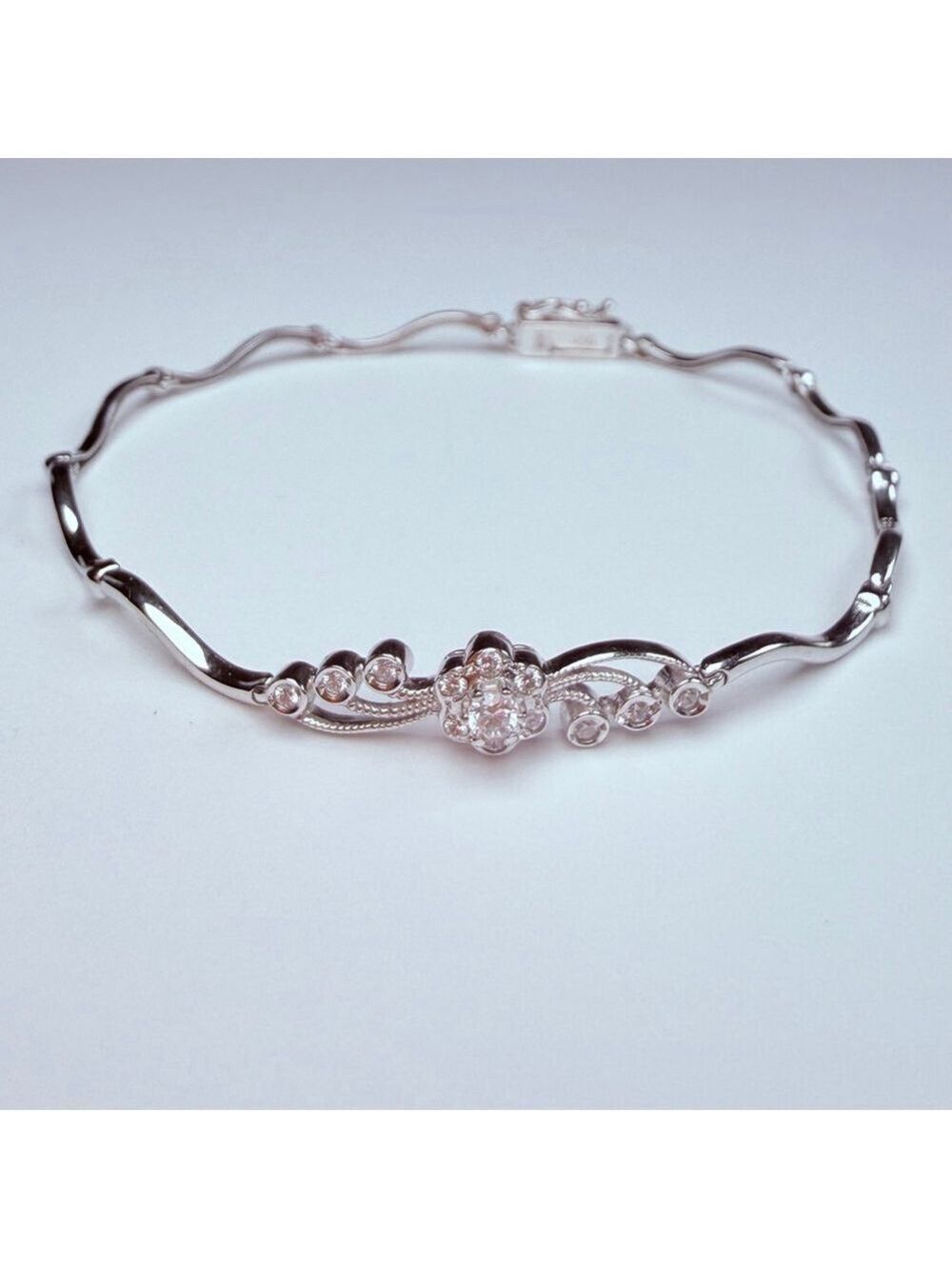 14K Solid White Gold Art Deco Revival Cubic Zirconia CZ Flower VTG Bracelet DRI